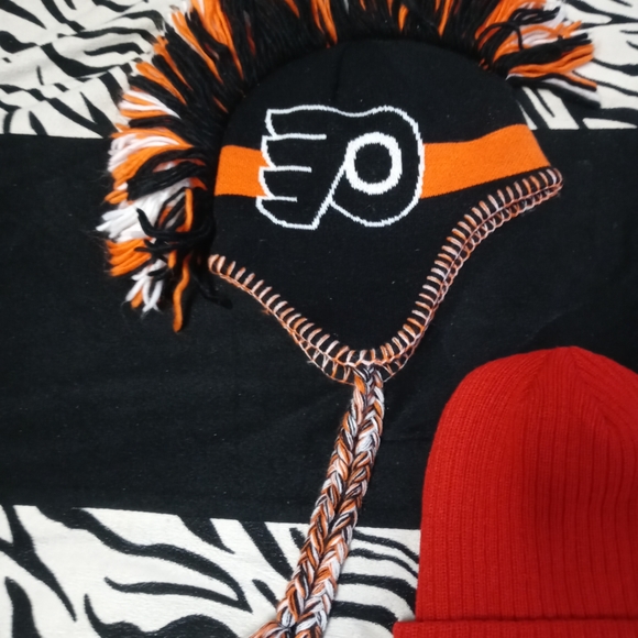 Magic track jacket . jeans .shorts . hats - Picture 16 of 16